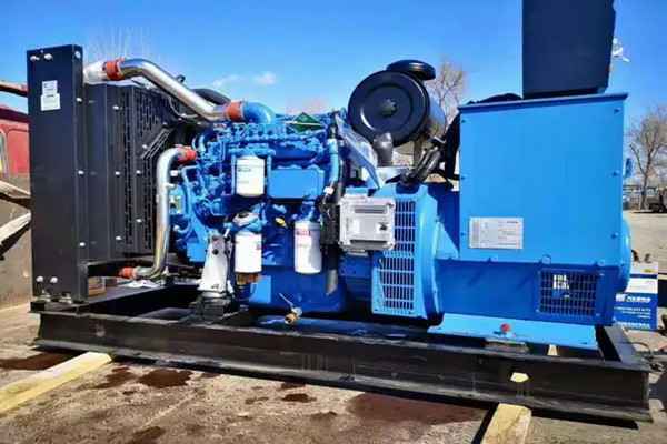 星空官方网站-星空online(中国)机电一批柴油发电机组发往客户手中